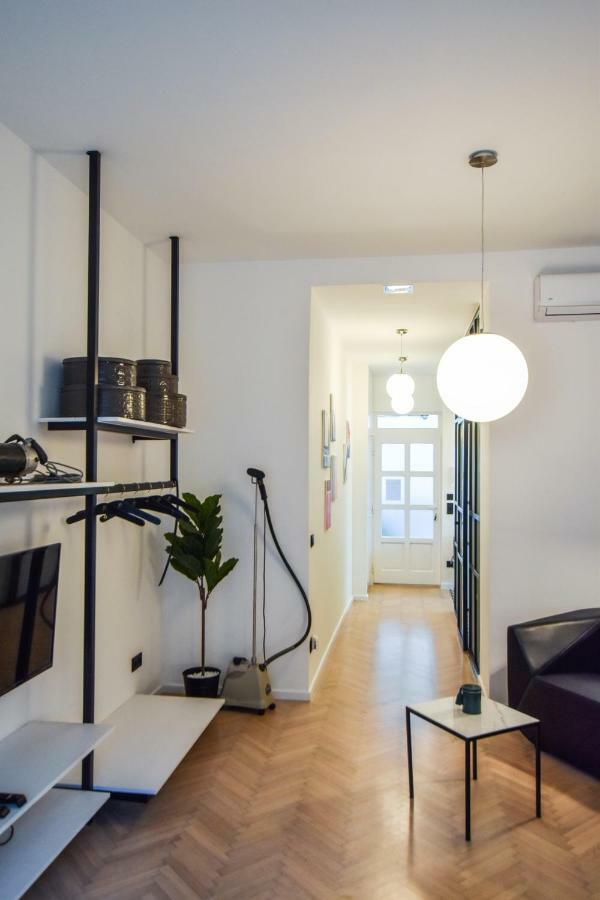 For Long-Term, Budget! Szovetseg Apartment In The Heart Of Будапеща Екстериор снимка